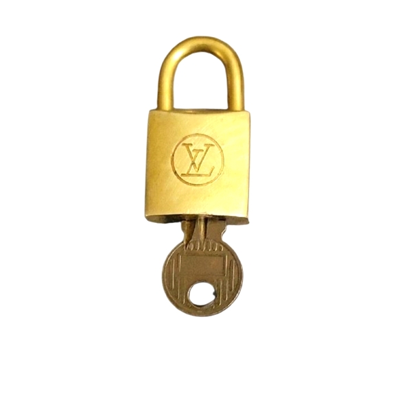 Louis Vuitton Other - Louis Vuitton #201 Brass Padlock with Key #201